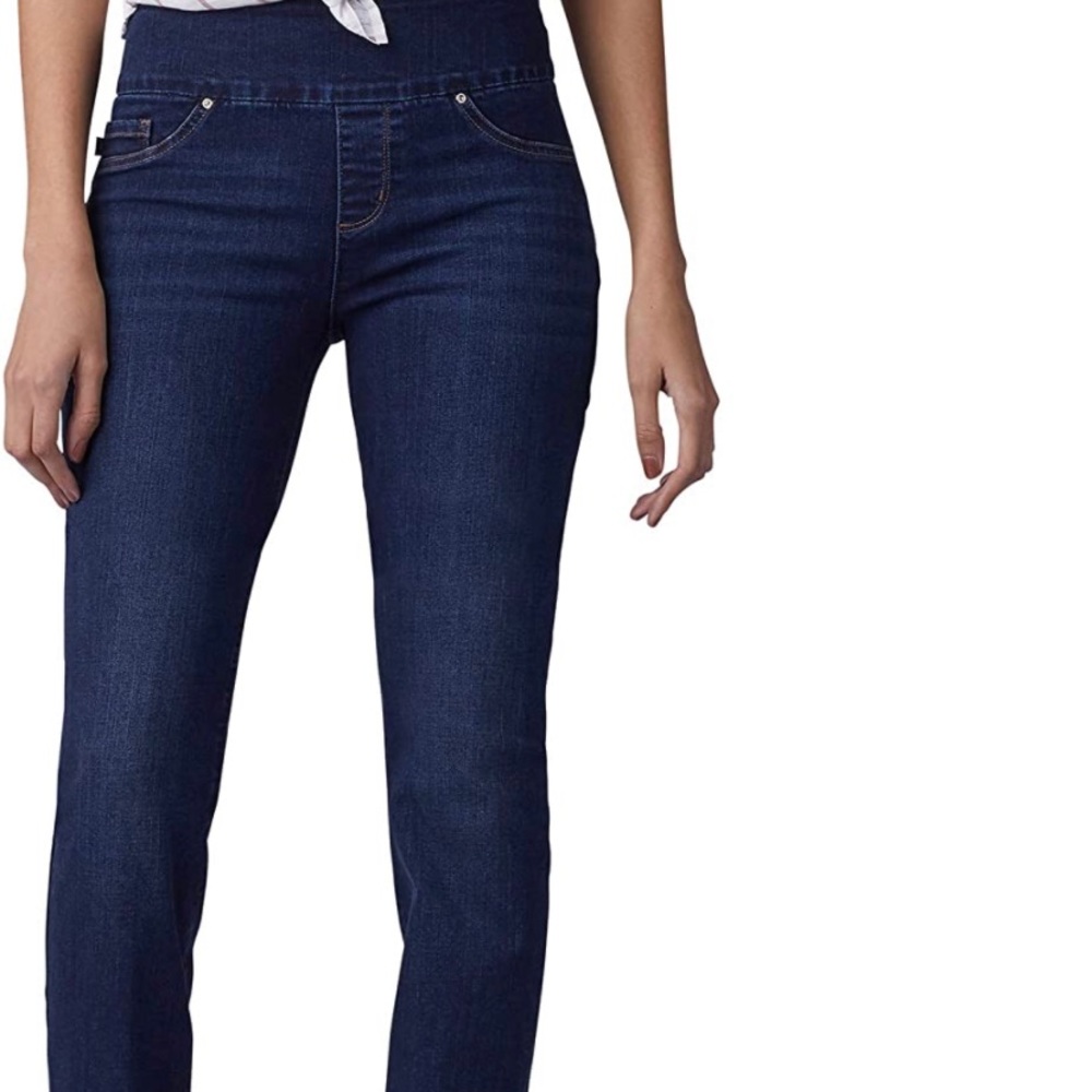 Lee Women's Sculpting Fit Slim Leg Pull on Jean